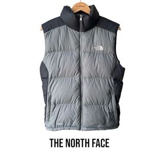 THE NORTH FACE 550 Down Vest | Grey/Black | Men’s Medium